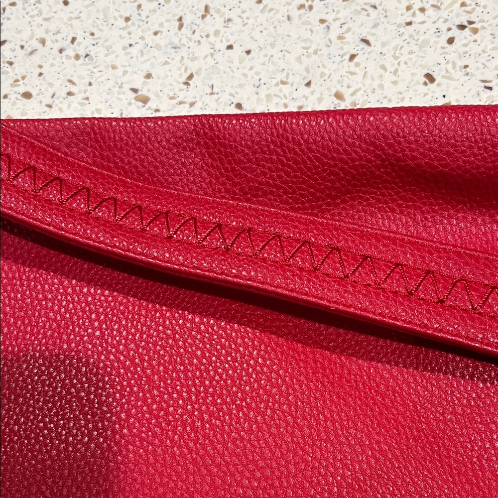 Thirty One Jewell Midway Hobo Very Cherry Pebble shoulder purse - Picture 7 of 7